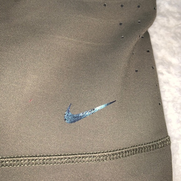 NIKE Dri-Fit Mesh Leggings/Extra Small - Picture 3 of 9